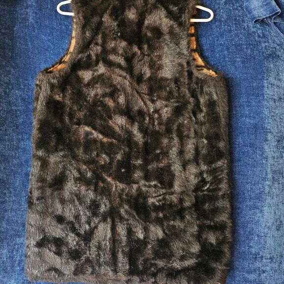 Vintage Reversible Fur Vest Hollywood Animal Print Medium Black Brass Gold - Picture 6 of 12